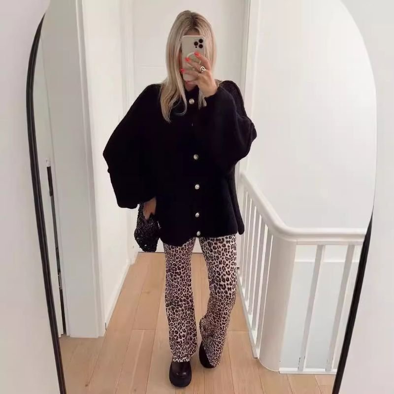 Autumn Winter Women Fashion Button Long Sleeve Knitted Sweater