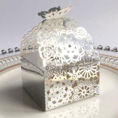 Simple Creative Hollow Floral Three-Dimensional Floral Wedding Candy Packaging Box