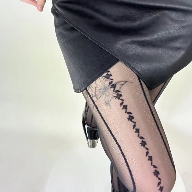 Women Retro Dark Pattern Lace Pantyhose