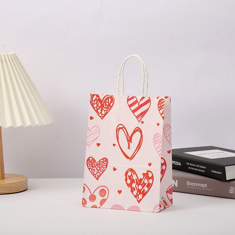 Valentine Day Cartoon Heart-Shaped Bear Print Accompanying Gift Kraft Paper Tote